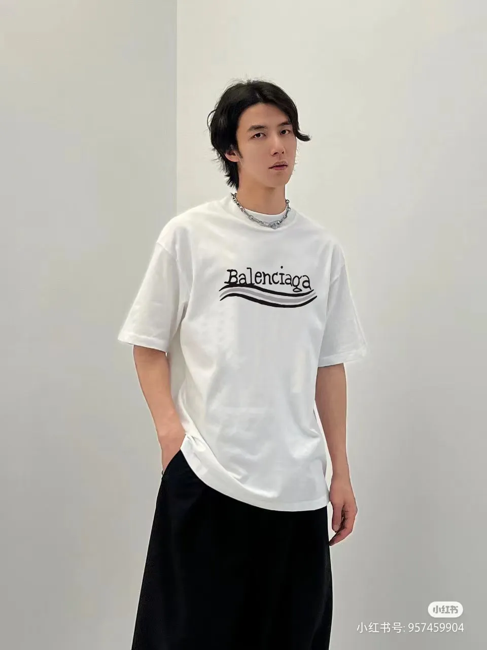 P80✨🔥 BALENCIAGA Paris lettering printed short-sleeved T-shirt, custom-woven and dyed 280g combed cotton heavyweight fabric, zero color difference in thread, perfect details, different from the current version on the market, welcome to compare, Same Style for men and women, must-sell in the picture above Color: White Black Size: 1 2 3 4